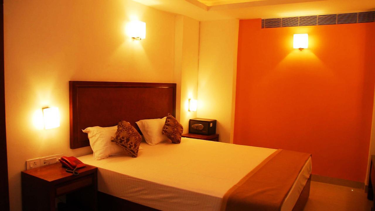 Budget Hotel Khammam Ngoại thất bức ảnh